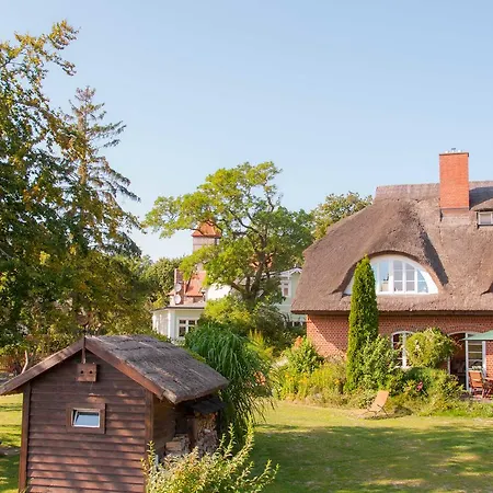 Am Deich Apartment *